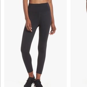 SOLD-Girlfriend Collective Black Compressive High-Rise Legging